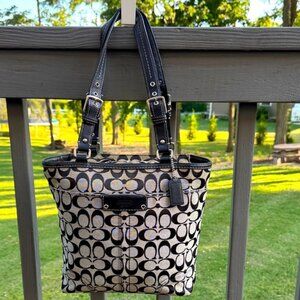 Coach Hampton “2008” (F13077) Signature Canvas With Leather Trim Tote Bag (EUC)